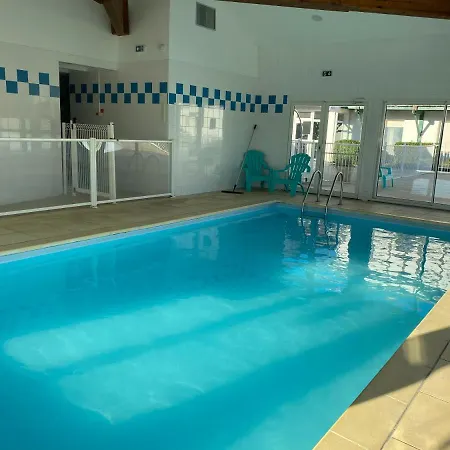 Renove 1 Pour 4 Personnes A Cassen
